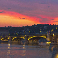 Margit Bridge at sunset
