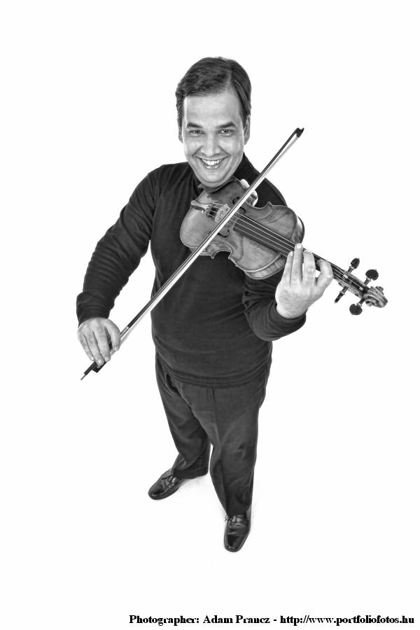 Antal Zalai violinist photo session 3.